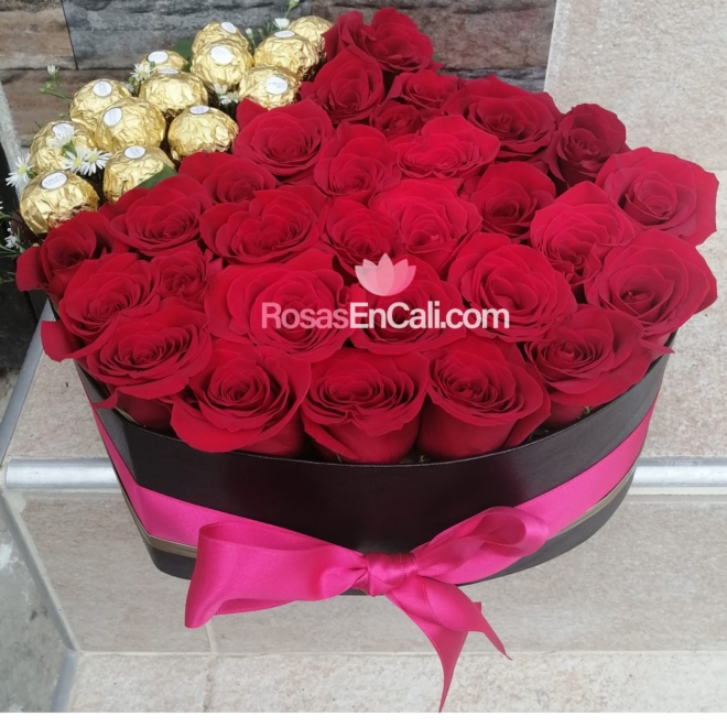 Corazón ferrero y rosas