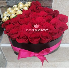 Corazón ferrero y rosas